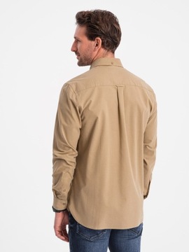 Pánska bavlnená košeľa REGULAR s vreckom svetlo hnedá V2 OM-SHOS-0153 XL