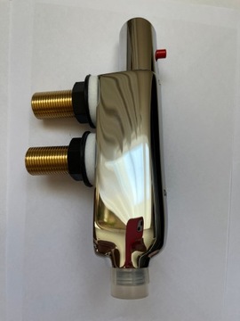 Смеситель для душевой кабины голландского дома