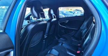 Volvo V40 II Hatchback 1.6 T3 150KM 2013 Volvo V40 BENZYNA alcantara KAMERA czarny sufit R DESIGN okazja, zdjęcie 28