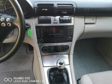 Mercedes Klasa C W203 Coupe W203 1.8 (C 180 Kompressor) 143KM 2005 Mercedes C 180 1.8Compresor 143KM Klimatronic Alu, zdjęcie 13
