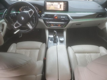 BMW Seria 5 G30-G31 2022 BMW M5 2022r., 4x4, 4.4L 4.4 Benzyna 523KM, zdjęcie 7