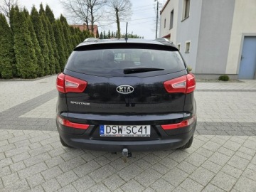 Kia Sportage III SUV 2.0 DOHC 163KM 2011 Kia Sportage 2.0 163 klimatronik, parktronik, zdjęcie 16