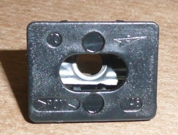 ЗАЖИМ КРЕПЛЕНИЯ РУЧКИ RENAULT