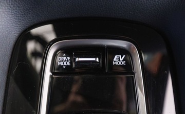 Toyota Corolla XII TS Kombi Facelifting 1.8 Hybrid 140KM 2023 Toyota Corolla 1.8 Hybrid Comfort LPG 1.8 BenzynaLPG 140KM, zdjęcie 33