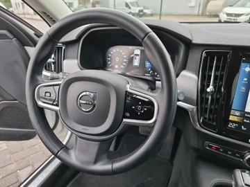 Volvo V90 II Kombi 2.0 D4 190KM 2019 Volvo V90 D4 SCR Momentum aut Kombi. WW692YR, zdjęcie 21