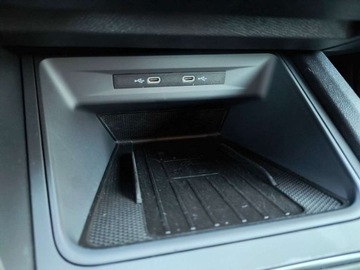 Cupra Formentor Crossover PHEV 1.4 e-HYBRID 204KM 2023 Cupra Formentor hybryda serwis ASO 1.4hyb 205KM bezwypadkowy LED dos.zakre, zdjęcie 22