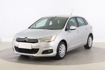 Citroen C4 II Hatchback 5d 1.6 e-HDi 114KM 2013 Citroen C4 1.6 HDi, Navi, Klima, Klimatronic, zdjęcie 1