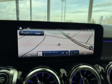 Mercedes GLB SUV 2.0 200d 150KM 2023 Mercedes-Benz GLB 200 d 8G-DCT Kamera 360 Hak Nawigacja LED Salon Pol, zdjęcie 27