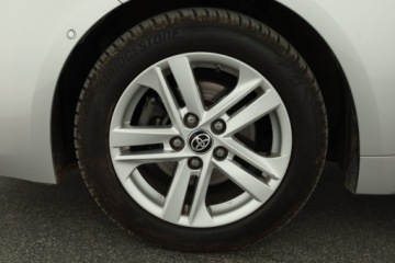 Toyota Corolla XII TS Kombi 1.8 Hybrid 122KM 2020 Toyota Corolla 1.8 Hybrid, Salon Polska, zdjęcie 11