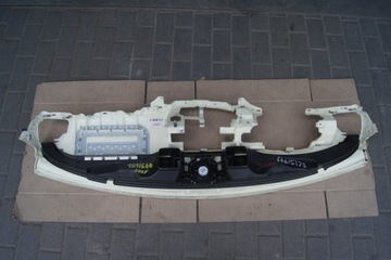 DESKA ROZDĚLOVAČE S TŘÍDA W221 NENÍ  AIRBAG