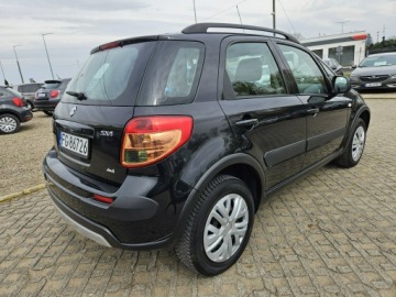 Suzuki SX4 I Hatchback Facelifting 1.6 VVT 120KM 2010 Suzuki SX4 1,6 benzyna 120KM salon polska 4X4, zdjęcie 3