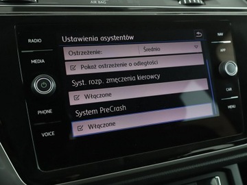 Volkswagen Touran III 1.2 TSI 110KM 2017 Volkswagen Touran navigacja klimatyzacja grzane, zdjęcie 26