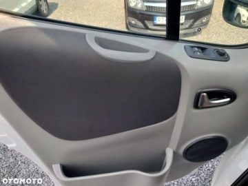 Opel Vivaro A 2011 Opel Vivaro Opel Vivaro 2.5 Diesel 145KM, zdjęcie 18