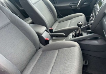 Volkswagen Golf V Hatchback 1.4 i 16V 75KM 2005 Volkswagen Golf 1,4 MPI, 75KM, Klimatronik, Zarejestrowany, Oplacony, 1.4, zdjęcie 14
