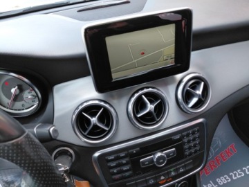Mercedes GLA I Off-roader 2.1 220 CDI 170KM 2015 Mercedes-Benz GLA AMG Line Panorama Automat Kamera Navi 2.1 Diesel 170KM, zdjęcie 24