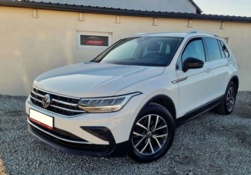 Volkswagen Tiguan II SUV Facelifting 1.5 TSI 130KM 2022 Volkswagen Tiguan LIFT Sliczny 1.5 TSI Bogata Wersja ORYGINAL Zadbany 2023