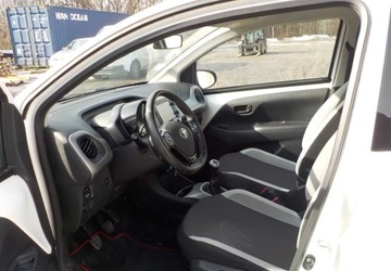 Toyota Aygo II Hatchback 5d 1.0 VVT-i 69KM 2016 Toyota Aygo Okazja Benzyna 70KM, zdjęcie 23