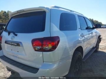 Toyota Sequoia II 2022 Toyota Sequoia sr5, 2022r., 5.7L 5.7 Benzyna 381KM, zdjęcie 2