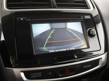 Mitsubishi ASX I SUV Facelifting 2015 1.6 117KM 2016 Mitsubishi ASX klima auto kamera cofania hak, zdjęcie 23