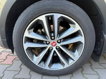 Jaguar E-Pace SUV 2.0 i4D 150KM 2018 Jaguar E-Pace 2.0 D 150 KM 4x4 Automat R-Dynamic S, zdjęcie 32