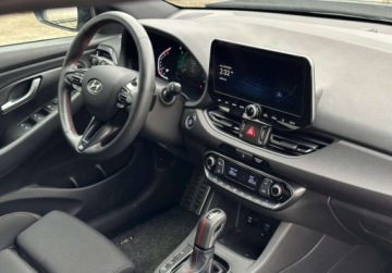 Hyundai i30 III Hatchback Facelifting 1.5 T-GDI 48V 160KM 2021 Hyundai i30 1.5 Benzyna Mild Hybrid - MHEV 1.5 Benzyna 159KM, zdjęcie 15