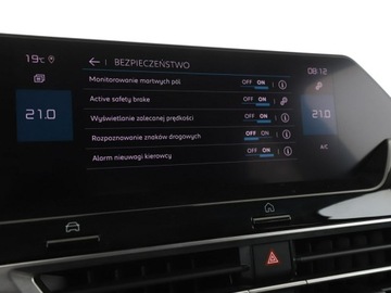 Citroen C4 III SUV 1.2 PureTech 130KM 2022 Citroen C4 automat skóra head-up navi kamera, zdjęcie 28