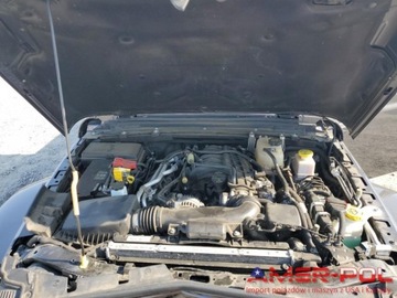 Jeep Gladiator 2022 Jeep Gladiator _Overland_4x4_3.6 L_285 km_2022r 3.6 Benzyna 285KM, zdjęcie 10