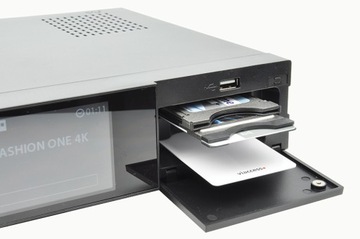 VU+ DUO 4K SE 1x Dual FBC S2X + 1x тюнер FBC C