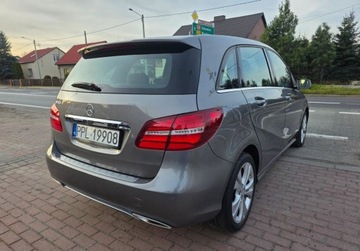 Mercedes Klasa B W246 Sports Tourer 200 BlueEFFICIENCY 156KM 2015 Mercedes-Benz Klasa B 1.6Benzynaniski przebiegZarejestrowana w Polsce 1.6, zdjęcie 4