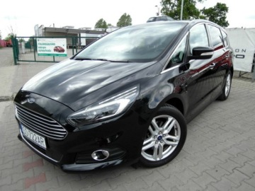 Ford S-Max II Van 1.5 EcoBoost 160KM 2016 Ford S-Max Alcantara Full Led Nawigacja Panorama 1.5 Benzyna 160KM, zdjęcie 4