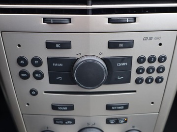 Opel Astra H Sedan 1.6 ECOTEC 115KM 2008 Opel Astra 1.6 16V, Klima, Klimatronic, El. szyby, zdjęcie 15