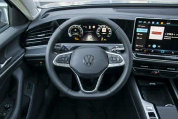 Volkswagen Passat B8 Variant Facelifting 1.5 TSI EVO 150KM 2024 Volkswagen Passat Elegance 1.5 TSI 150 KM DSG,, zdjęcie 17