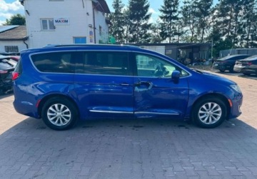 Chrysler Pacifica II 2019 Chrysler Pacifica 2019 Chrysler Pacifica 3.6L - w Polsce po oplatach i akc, zdjęcie 3