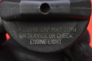 КРЫШКА ТОПЛИВНОГО ЗАЛИВА CHRYSLER TOWN AND COUNTRY GRAND VOYAGER 5V 07-16