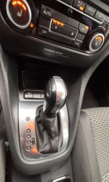 Volkswagen Golf VI Variant 1.6 TDI-CR DPF BlueMotion 105KM 2012 Volkswagen Golf Volkswagen Golf 1.6 TDI DPF BlueMotion Technology DSG Comf, zdjęcie 18