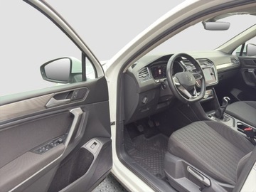 Volkswagen Tiguan Allspace SUV Facelifting 2.0 TDI SCR 150KM 2022 Volkswagen Tiguan Allspace VW Tiguan Allspace 2.0 TDI SCR Life 2.0 Diesel, zdjęcie 29
