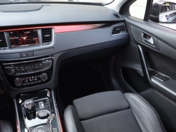 Peugeot 508 I RXH 2.0 HYbrid4 200KM 2013 Peugeot 508 HYbrid4 RXH, 197 KM, 4X4, Automat, zdjęcie 7