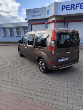 Renault Kangoo II Mikrovan Facelifting 2013 1.5 dCi 110KM 2017 Renault Kangoo MAX 7-osób Long 1.5 DCi 110KM 2017r, zdjęcie 6