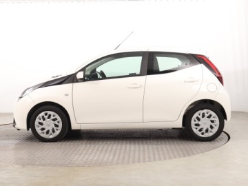 Toyota Aygo II Hatchback 3d Facelifting 1.0 VVT-i 72KM 2020 Toyota Aygo 1.0 VVT-i, Salon Polska, VAT 23%, zdjęcie 2