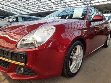 Alfa Romeo Giulietta Nuova II Hatchback 5d 1.4 TB 16v Mair 170KM 2011
