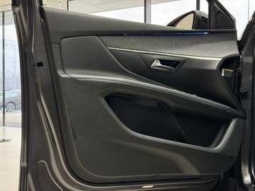Peugeot 5008 II Crossover Facelifting 1.5 BlueHDi 130KM 2023 Peugeot 5008 Allure Pack / 7 osobowy / CarPlay/And, zdjęcie 10