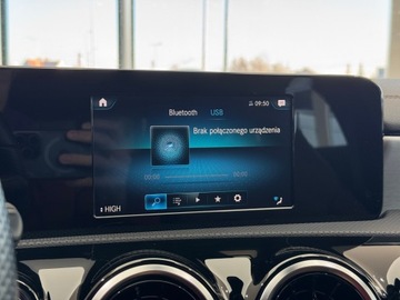 Mercedes CLA C118/X118 Shooting Brake 2.0 220d 190KM 2022 Mercedes-Benz CLA 220 AMG Line / Android Auto/Carp, zdjęcie 26