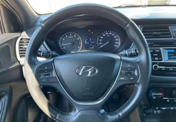 Hyundai i20 II Coupe 1.2 MPI 84KM 2017 Hyundai i20 1.2 Benzyna 84KM, zdjęcie 18