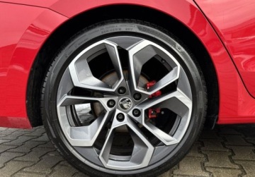 Skoda Octavia IV RS Liftback 2.0 TDI SCR 200KM 2022 Skoda Octavia 2.0 TDI 200KM RS Matrix Hak Head-Up Kessy Kamera ACC Vitrual, zdjęcie 37