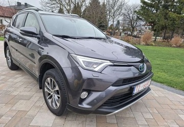 Toyota RAV4 IV MPV Facelifting 2.5 Hybrid 197KM 2017 Toyota RAV4 Toyota RAV4 2.5 Hybryda 197KM, zdjęcie 3