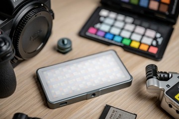 Светодиодная лампа Newell RGB-W Rangha Mini 2500-9900К