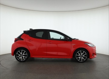 Toyota Yaris IV Hatchback 1.5 Hybrid Dynamic Force 116KM 2021 Toyota Yaris 1.5 VVT-i Hybrid, Salon Polska, zdjęcie 5