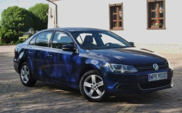 Volkswagen Jetta VI Sedan 2.0 TDI CR DPF 140KM 2014 Volkswagen Jetta GWARANCJA, 2014r, 2.0 TDI 140KM, Niski przebieg, Ladnie u, zdjęcie 11
