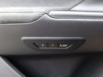 Toyota C-HR II SUV 2.0 Hybrid Dynamic Force 197KM 2024 Toyota C-HR 2.0 Hybrid Executive 2.0 Hybrid Dynami, zdjęcie 29