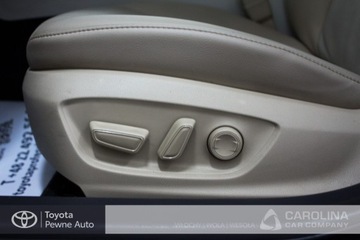 Toyota Camry IX Sedan 2.5 Hybrid Dynamic Force 218KM 2020 Toyota Camry 2.5 Hybrid Executive CVT VIP Navi, zdjęcie 12